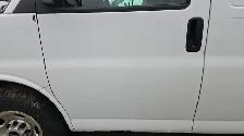 2018 GMC Savana - Photo 27