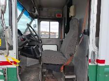 2009 Freightliner MT45 Chassis - Photo 10
