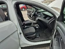 2014 Ford Taurus - Photo 24