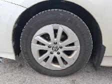 2017 Toyota Prius - Photo 16