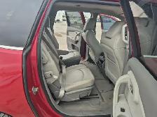 2012 Chevrolet Traverse - Photo 25