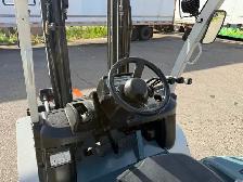 2015 TCM 8,000 LB PNEUMATIC ￼PROPANE FORKLIFT - Photo 6