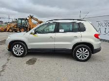 2011 Volkswagen Tiguan - Photo 8