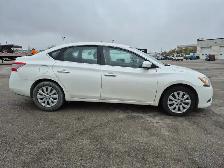2015 Nissan Sentra - Photo 4