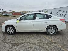 2015 Nissan Sentra - Photo 8