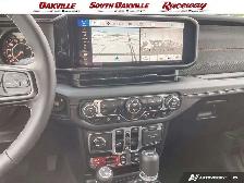 2025 Jeep Wrangler 4DR RUBICON | DEMO | BLINDSPOT | NAPPA LEATHE - Photo 19