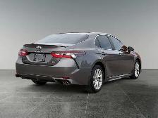 2021 Toyota Camry SE - Photo 7