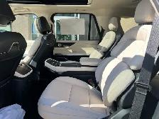 2027 Lincoln Navigator Reserve - Photo 20