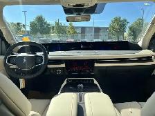 2027 Lincoln Navigator Reserve - Photo 23