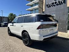 2027 Lincoln Navigator Reserve - Photo 26
