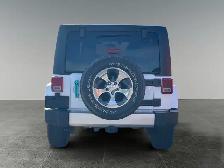 2018 Jeep Wrangler JK Unlimited Sahara - Photo 5