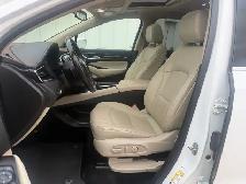 2019 Buick Enclave AWD - Photo 12