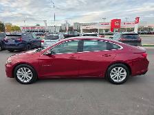 2017 Chevrolet Malibu 4dr Sdn LT w/1LT - Photo 4