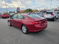 2017 Chevrolet Malibu 4dr Sdn LT w/1LT - Photo 5