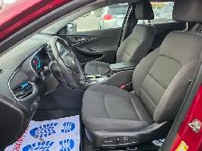 2017 Chevrolet Malibu 4dr Sdn LT w/1LT - Photo 14