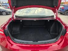 2017 Chevrolet Malibu 4dr Sdn LT w/1LT - Photo 15