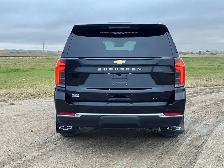 2026 Chevrolet Suburban LT/Heated Wheel/Seats, SurroundCam, Max - Photo 4