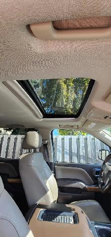 2018 Chevy Silverado 1500 LTZ - Photo 8