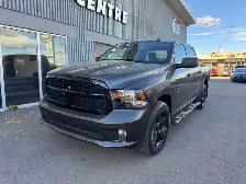 2021 Ram 1500 Classic Express 4x4 Crew Cab 5'7' Box