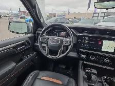 2025 GMC Sierra 1500 AT4 - Photo 10
