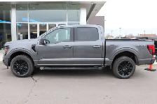 2026 Ford F-150 XLT - Photo 3