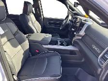 2027 Ram 3500 Laramie - Photo 17