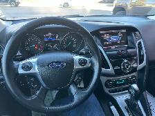 2013 Ford Focus SE new safety clean title low km - Photo 9