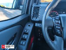 2024 Nissan Frontier PRO-4X C/W NEAR NEW STUDDED WINTERS NO A... - Photo 17