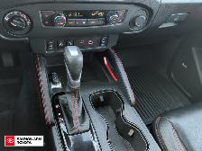 2024 Nissan Frontier PRO-4X C/W NEAR NEW STUDDED WINTERS NO A... - Photo 18