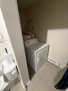 Furnished 2-Bedrooms, All-Inclusive, 5 Min to Downtown Ottawa - Photo 9