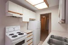 Park Astoria Apartments - Bachelor available at 430 11th Street, - Photo 2