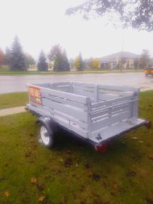 trailer 4x8 very light,can haul 1000 lb,behind lawntractor - Photo 3