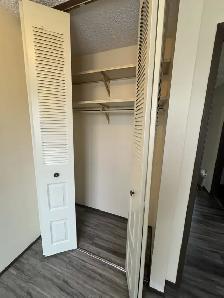 3 Bed 1.5 Bath Unit in Edmonton, AB - Photo 6