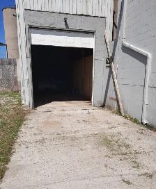Outside Compound for Rent - Photo 6