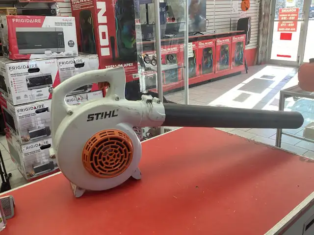 Souffleure à feuille Stihl