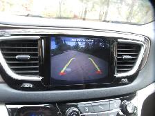2019 Chrysler Pacifica Touring-L Van - Photo 16