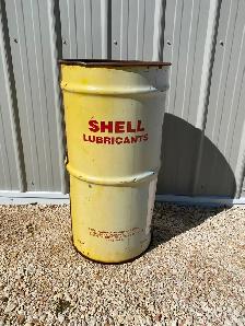Vintage Shell Oil Can / Barrel 60 litre size with Clam shell