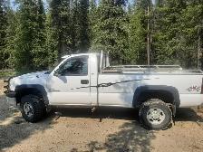 2003 CHEVY 2500HD DURAMAX REG CAB LONG BOX 4X4 - Photo 2