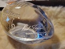 RARE CRYSTAL NFL FOOTBALL PAPERWEIGHT - Photo 3