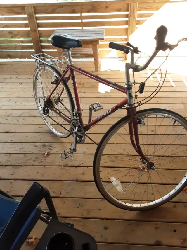Vintage Miyata Six Ten (610) Touring Bicycle