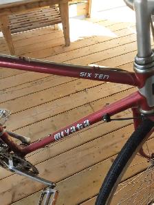 Vintage Miyata Six Ten (610) Touring Bicycle - Photo 3