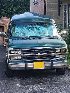 Mechanically Mint Chevy G20 - Photo 3