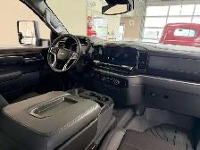 2025 Chevrolet Silverado 1500 1LT-Z71 / Crew / 4x4 / Low K / War - Photo 10