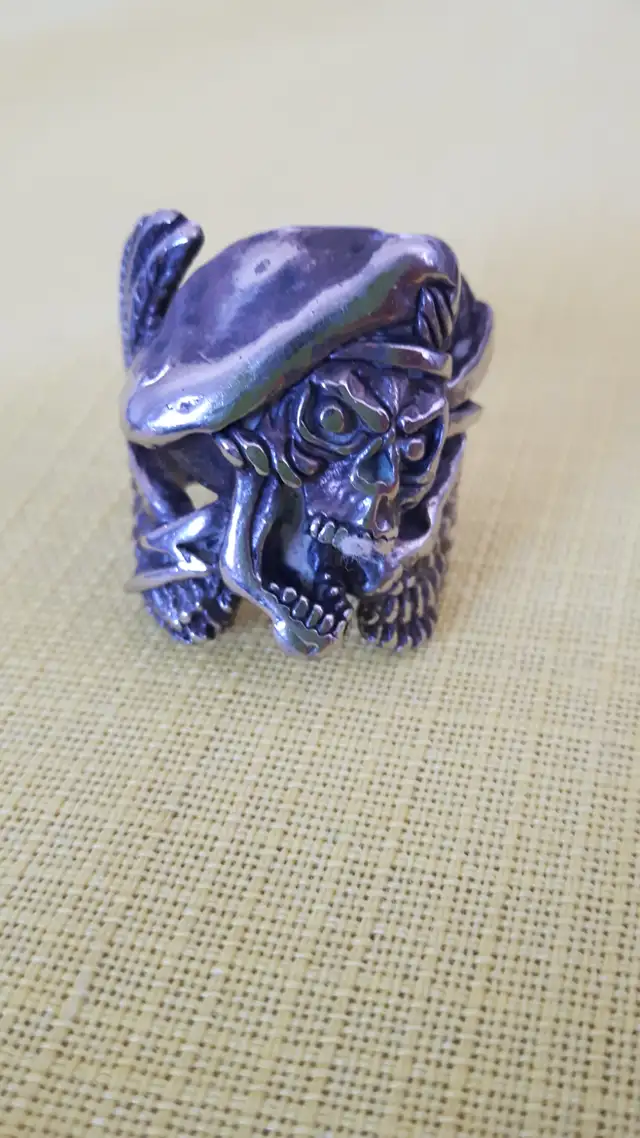VINTAGE BIKER RINGS