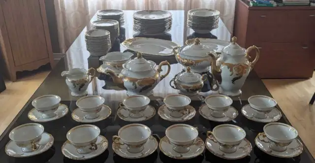 Vaissele en porcelain 12 pers.