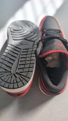 Nike Air Jordan 1 Low – Brand New – Size 8 – $120 CAD - Photo 2