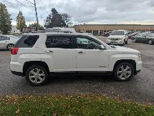 2017 GMC Terrain SLT - Photo 3