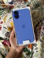 Unlocked iPhone 16  (256GB) 1 year Warranty