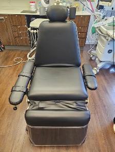 Boyd Surgical Chair Model  S2601 Pristine - Photo 2
