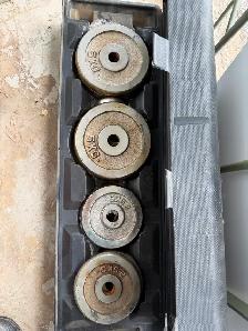 Dumb Bells, Bar, Table